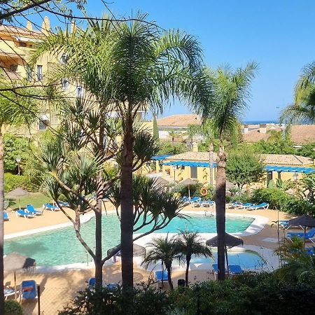 Luxury Blue Coast Seaside Retreat Marbella Lägenhet Exteriör bild