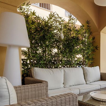 Luxury Blue Coast Seaside Retreat Marbella Lägenhet Exteriör bild