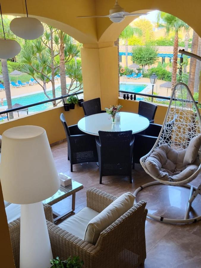 Luxury Blue Coast Seaside Retreat Marbella Lägenhet Exteriör bild
