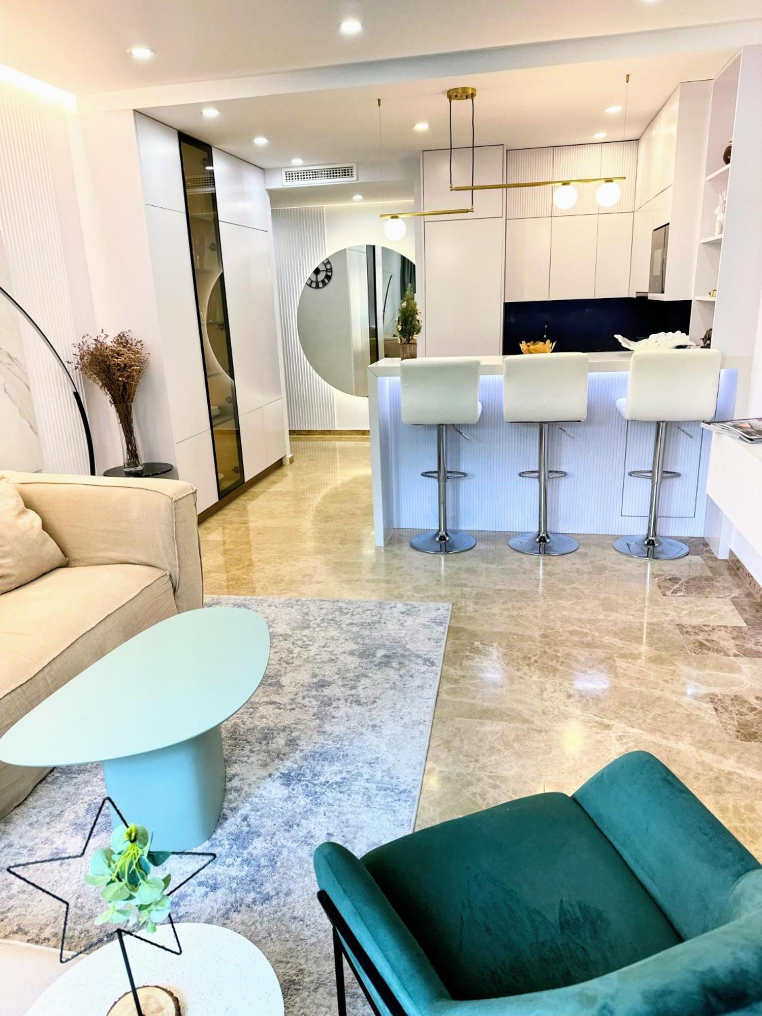 Luxury Blue Coast Seaside Retreat Marbella Lägenhet Exteriör bild